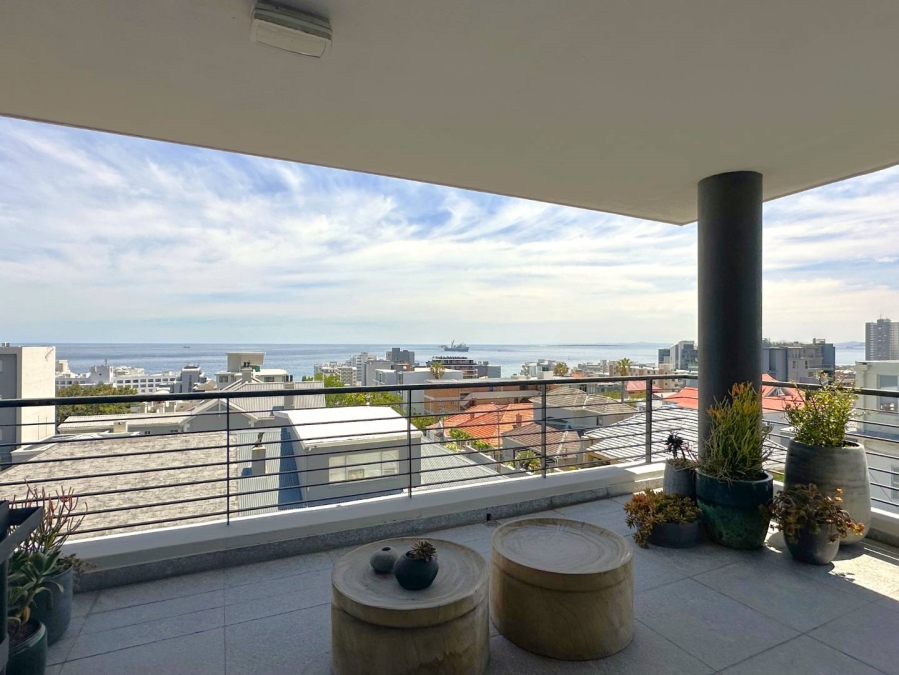 2 Bedroom Property for Sale in Bantry Bay Western Cape